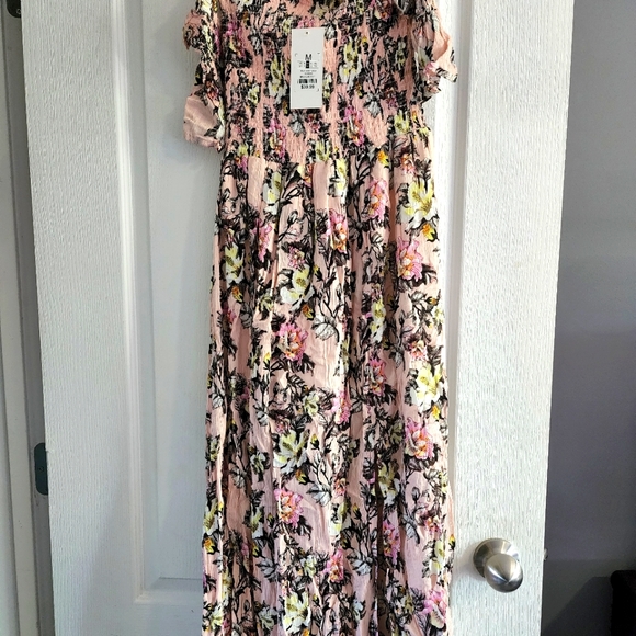 Maxi Dress w Slit - Picture 1 of 3